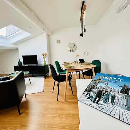 Saint-Epvre ! Appartement T3 ナンシー エクステリア 写真