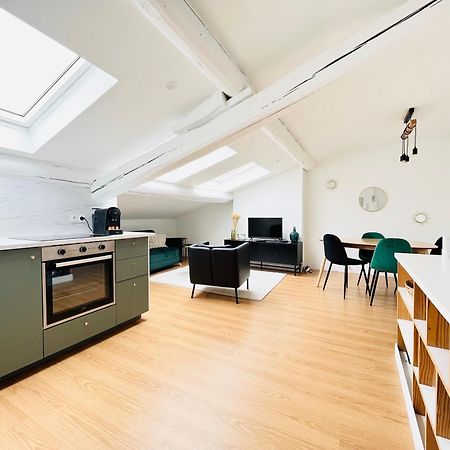 Saint-Epvre ! Appartement T3 ナンシー エクステリア 写真