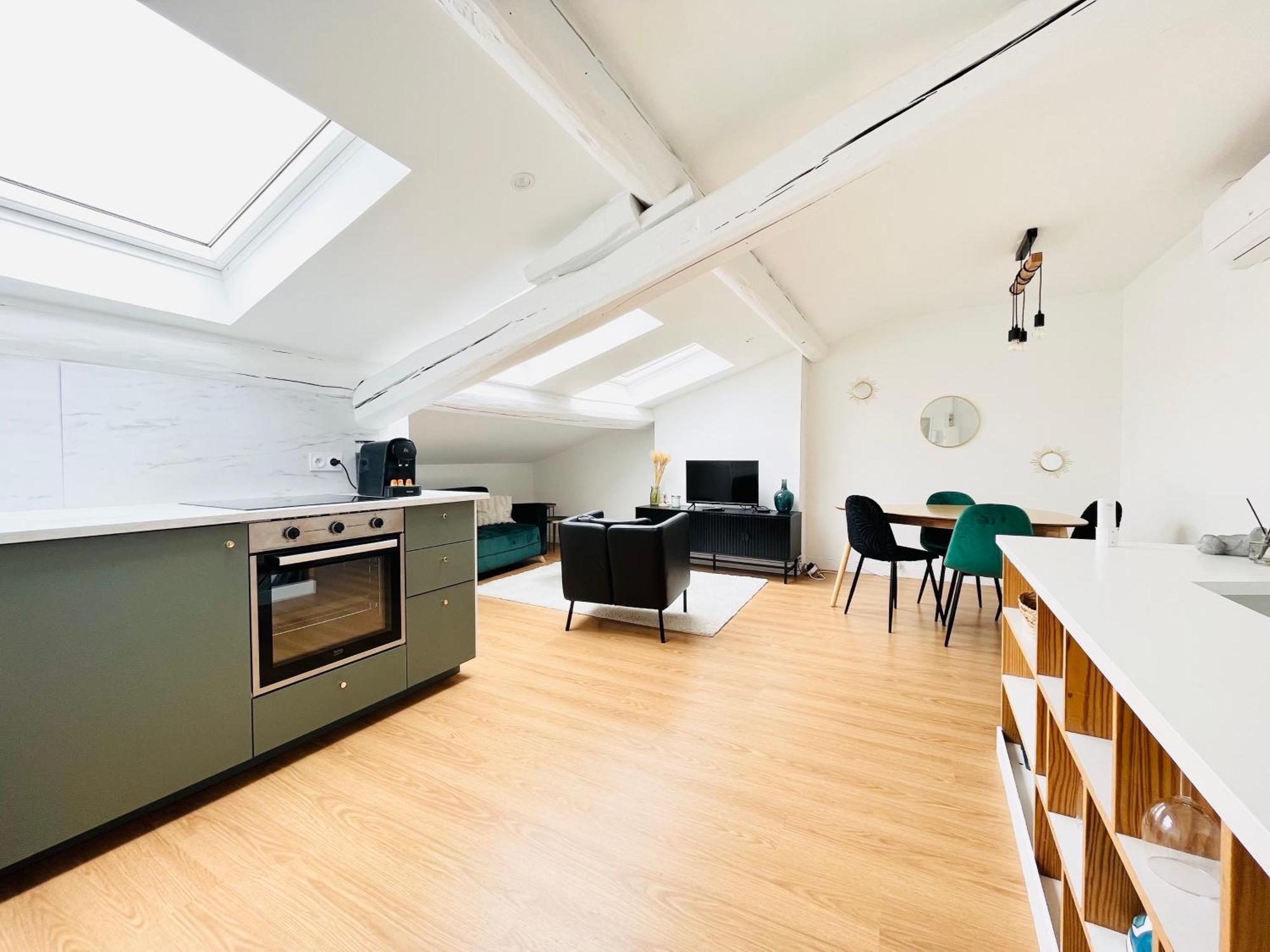 Saint-Epvre ! Appartement T3 ナンシー エクステリア 写真