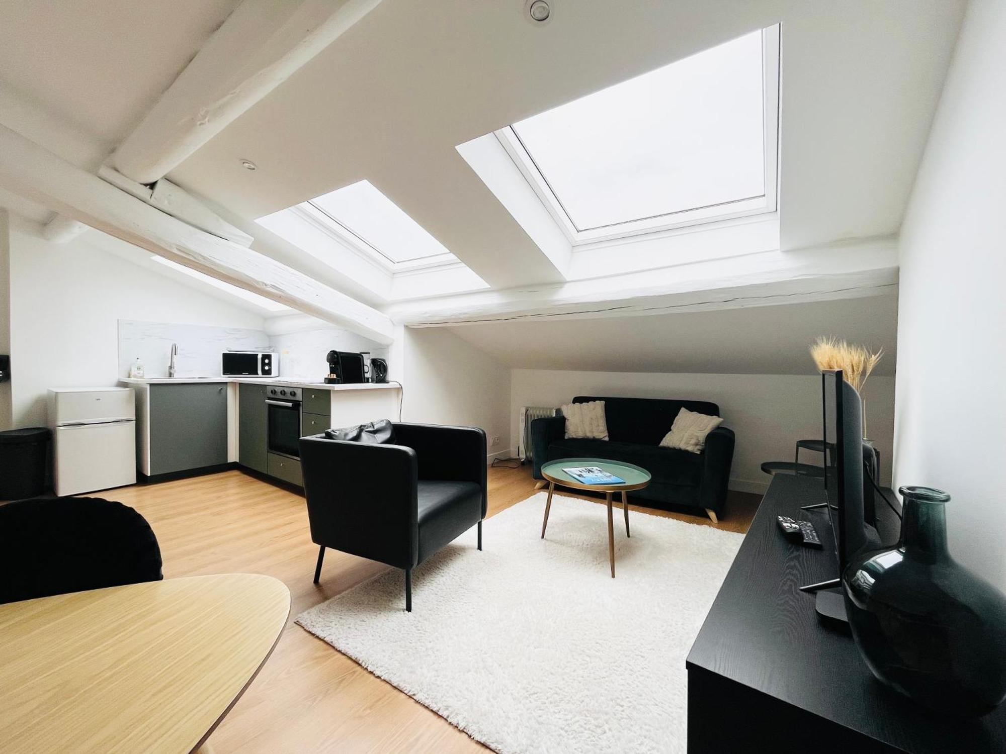 Saint-Epvre ! Appartement T3 ナンシー エクステリア 写真